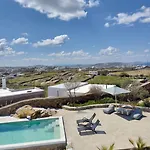 Greystone & Sky Mykonos * 图罗斯