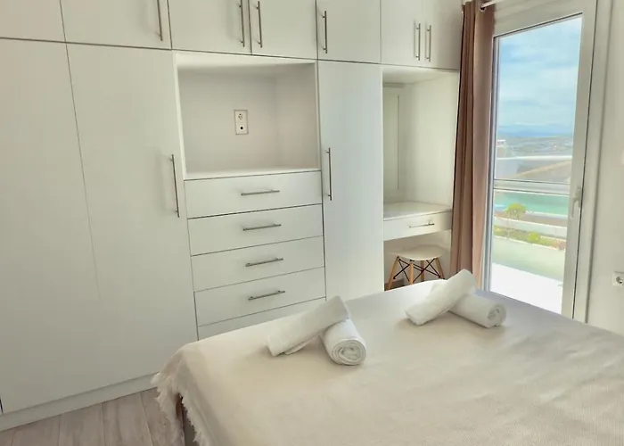 Greystone & Sky Mykonos Villa *